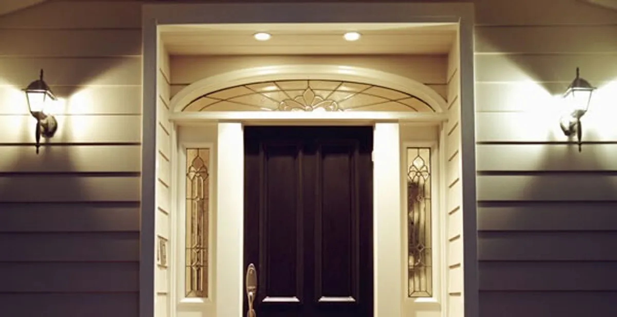 security light installation services with professionally installed entryway lighting in Cincinnati, OH